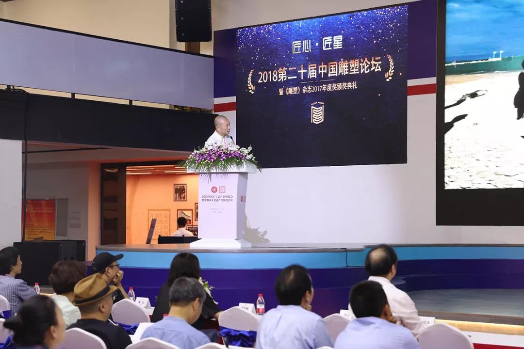 移民衛(wèi)星人.jpg 移民衛(wèi)星人.jpg